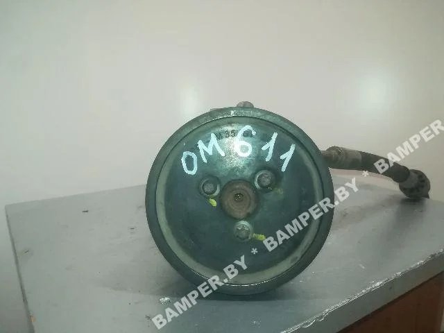 Насос гидроусилителя руля к Mercedes C, 2002 г.