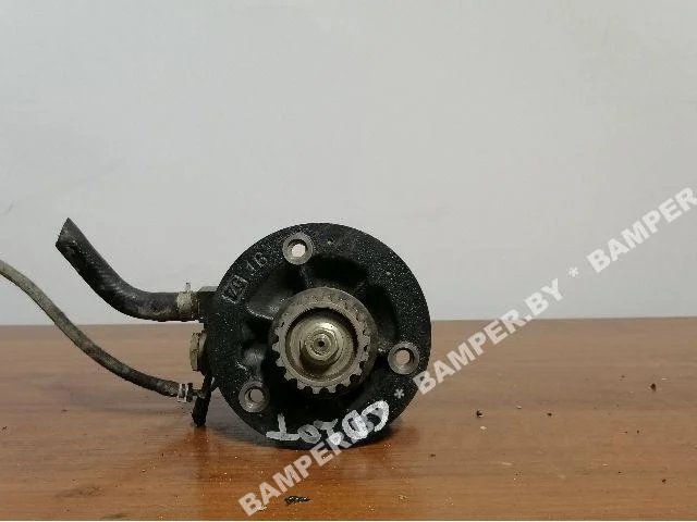 Насос вакуумный к Nissan Primera, 2001 г.