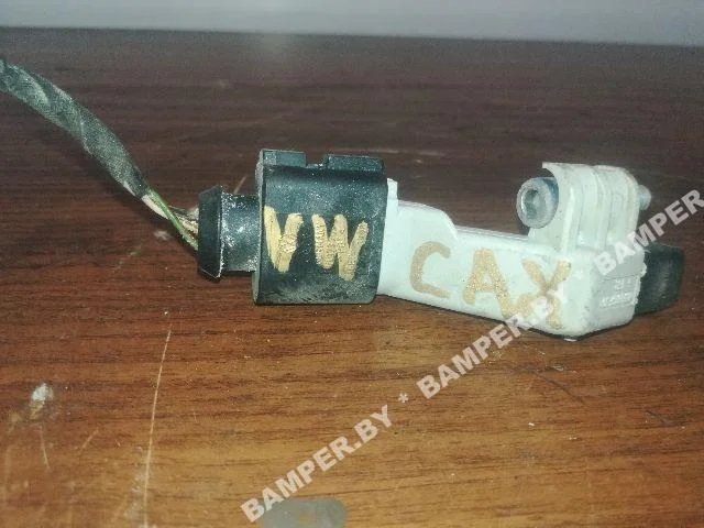 Датчик коленвала к Volkswagen Tiguan, 2010 г.