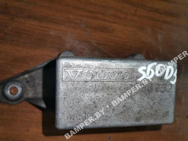 Противовес (амортизатор динамический) к Volvo V70, 2007 г.