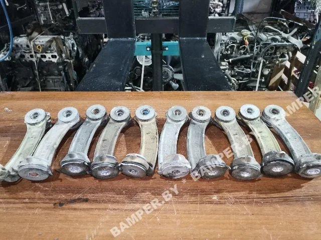 Кронштейн подрамника к Renault Laguna 2, 2005 г.