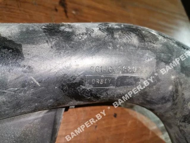 Патрубок воздушного фильтра к Peugeot 306, 2002 г.