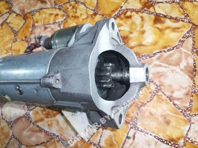 Стартер к Renault Megane, 2004 г.