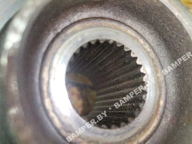 Кулак поворотный левый к Renault Laguna, 2004 г.