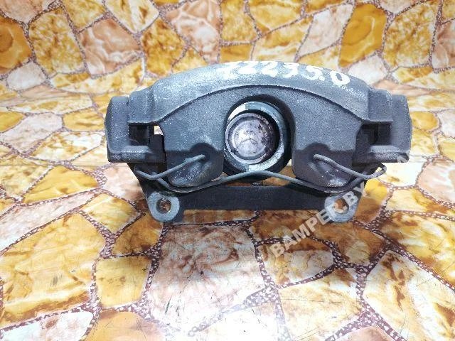 Суппорт передний правый к Renault Laguna, 2004 г.