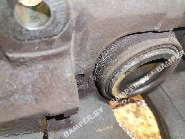Суппорт передний правый к Renault Laguna, 2004 г.