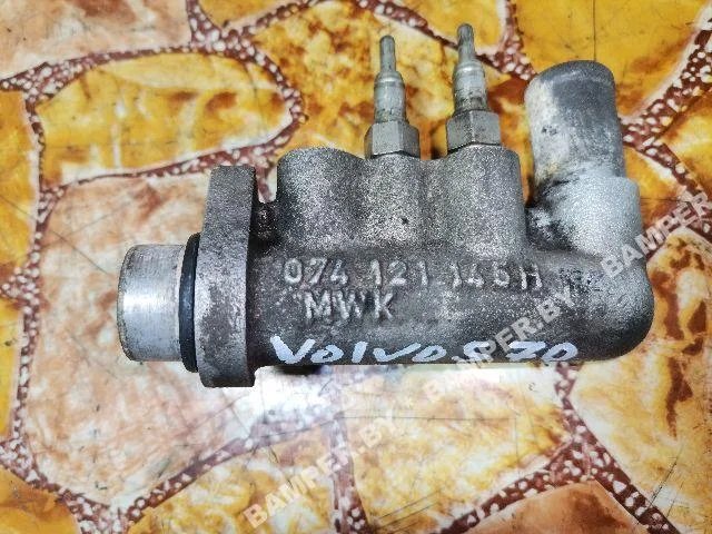 Подогреватель охлаждающей жидкости (антифриза) к Volvo V70, 2000 г.