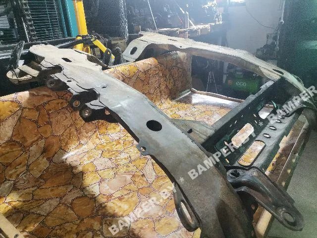 Балка подвески передняя (подрамник) к Renault Scenic 1, 2001 г.