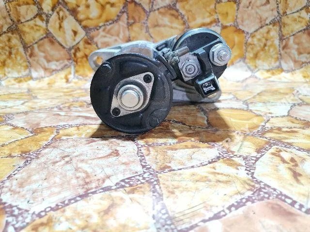 Стартер к Volkswagen Polo, 2004 г.