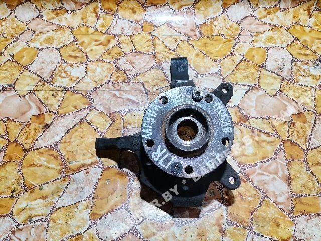 Кулак поворотный правый к Renault Laguna 2, 2004 г.