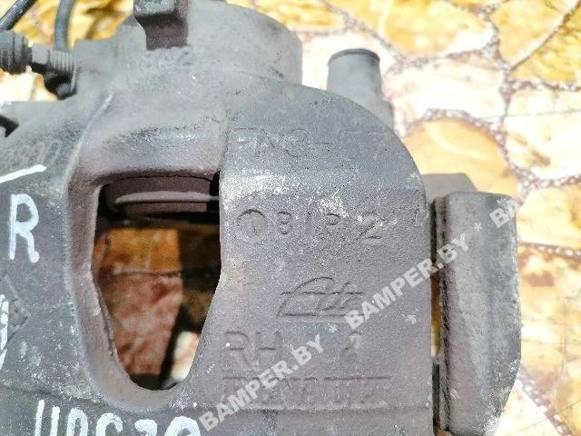 Суппорт передний правый к Renault Laguna 2, 2004 г.