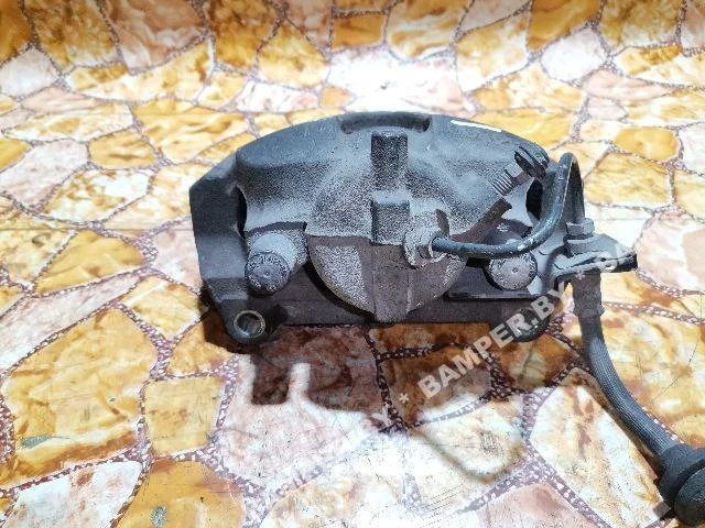 Суппорт передний правый к Renault Laguna 2, 2004 г.