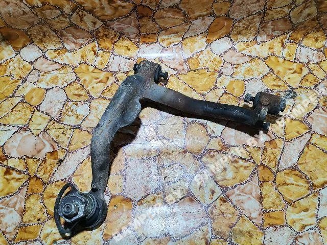 Рычаг передний правый к Volkswagen Multivan, 2001 г.