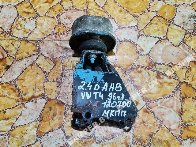 Подушка крепления КПП к Volkswagen Transporter, 1995 г.