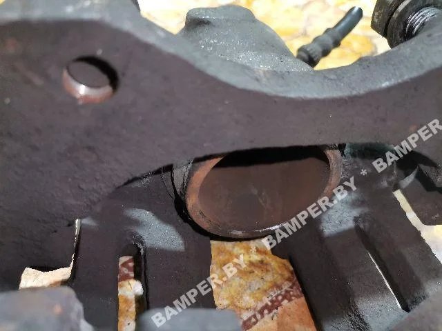 Суппорт передний левый к Fiat Scudo, 1999 г.
