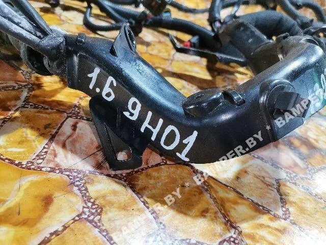 Проводка двигателя к Peugeot 407, 2009 г.