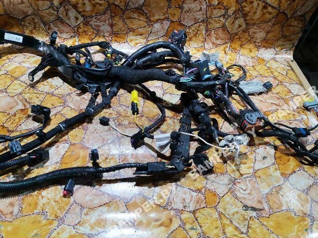 Проводка двигателя к Citroen C5, 2009 г.
