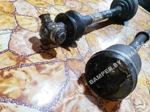Полуось передняя правая (приводной вал, ШРУС) к Peugeot Expert, 1999 г.