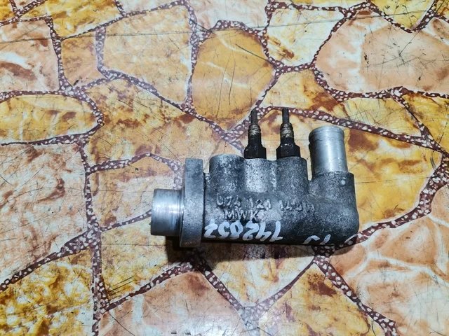 Подогреватель охлаждающей жидкости (антифриза) к Volvo S80, 2000 г.