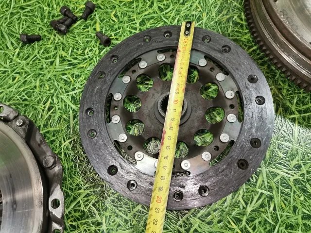 Комплект сцепления к Audi A4, 2000 г.