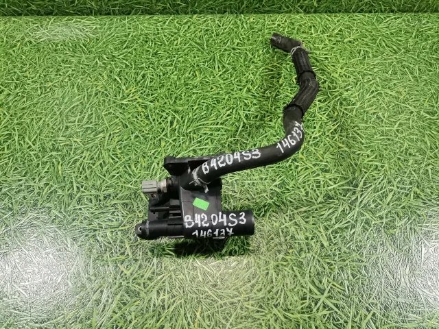 Фланец (тройник) системы охлаждения к Ford Focus, 2011 г.