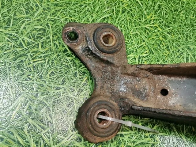 Балка подвески задняя к Audi 100, 1995 г.