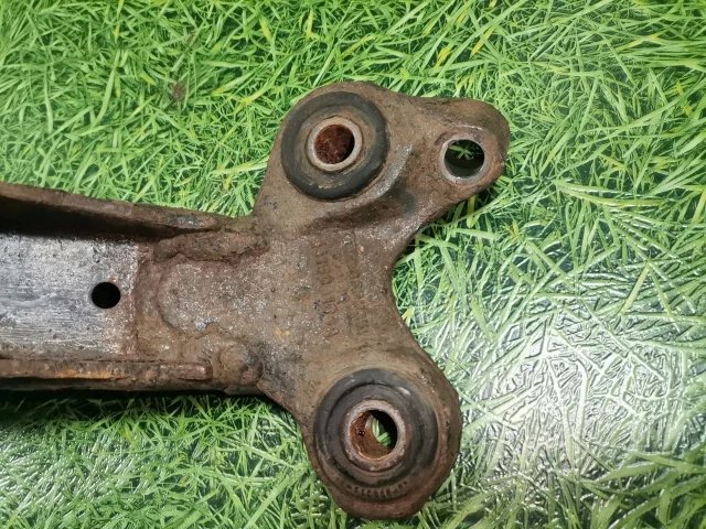 Балка подвески задняя к Audi 100, 1995 г.