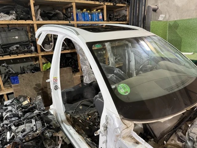 Четверть передняя правая к Audi Q3, 2021 г.