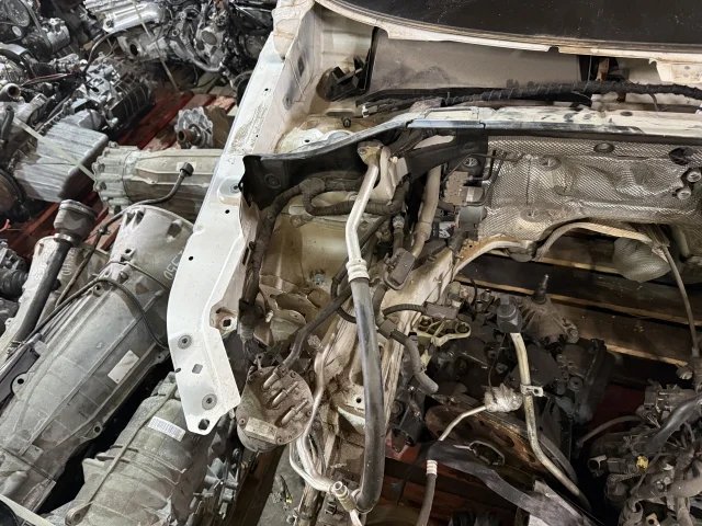 Четверть передняя правая к Audi Q3, 2021 г.