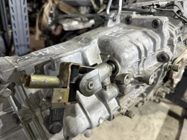 КПП механическая (МКПП) к Audi A6, 2001 г.