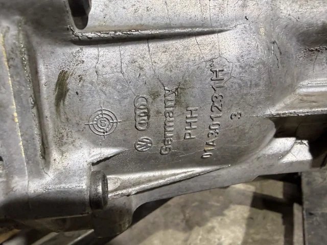 КПП механическая (МКПП) к Audi A6, 2001 г.