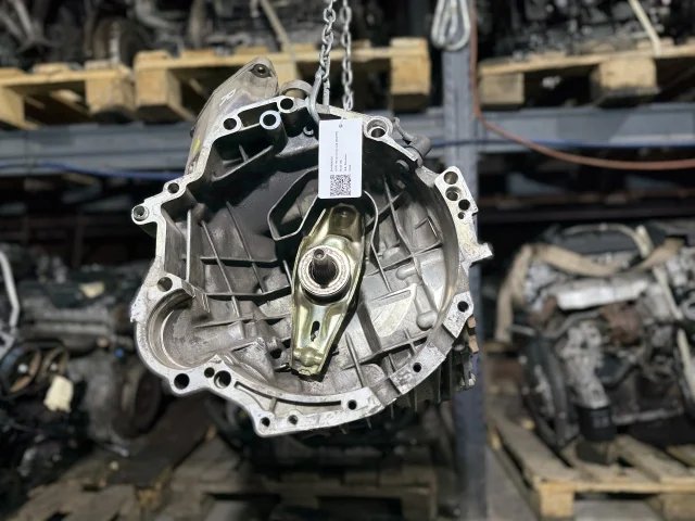 КПП механическая (МКПП) к Audi A6, 2000 г.