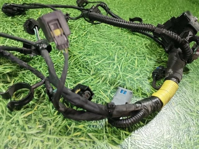 Проводка двигателя к Ford Transit Connect, 2013 г.