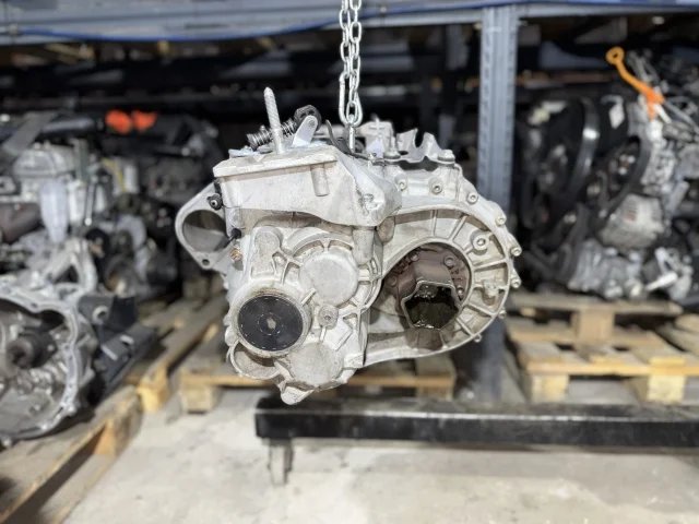 КПП механическая (МКПП) к Volkswagen Sharan, 2006 г.
