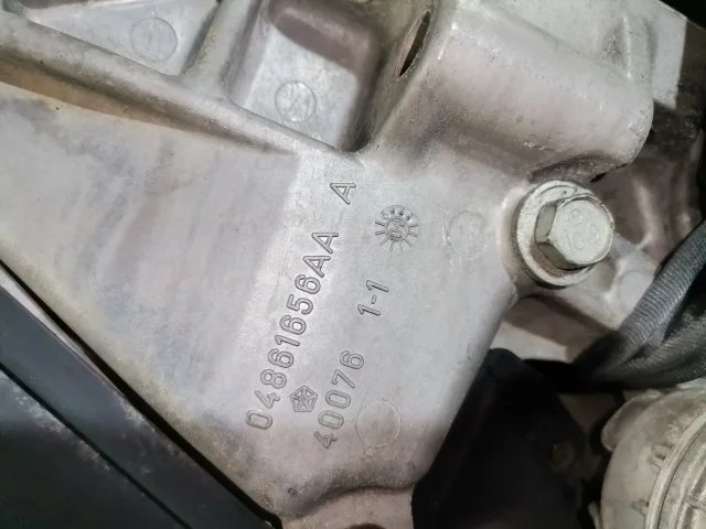 Двигатель к Chrysler Voyager, 2004 г.