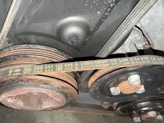 Двигатель к Audi A6, 1995 г.