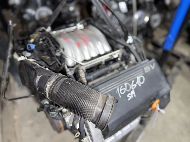 Двигатель к Volkswagen Passat, 2000 г.