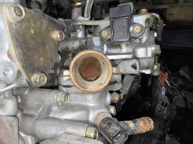 Двигатель к Mitsubishi Grandis, 2003 г.