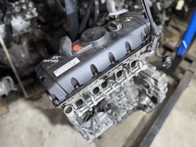 Двигатель к Volkswagen Transporter, 2009 г.