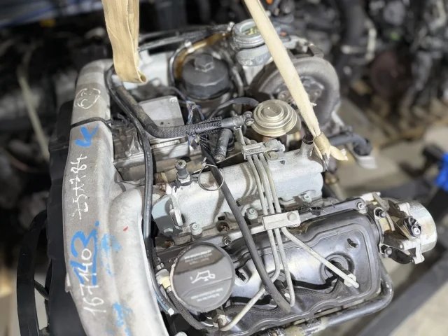 Двигатель к Audi A6, 2004 г.