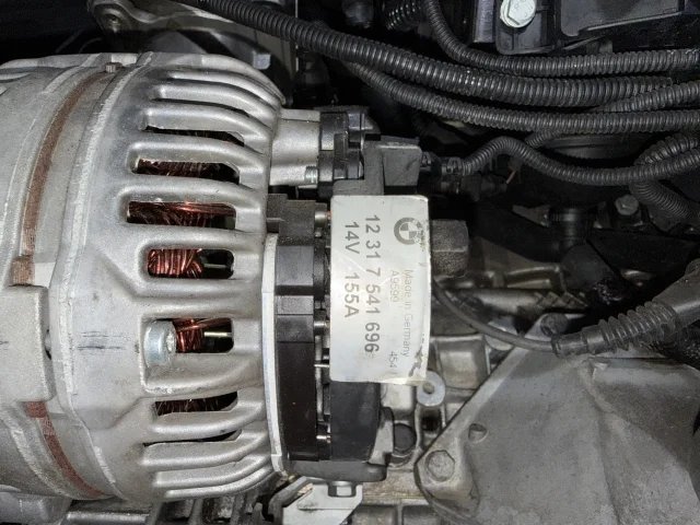 Двигатель к BMW 5 E60/E61, 2004 г.