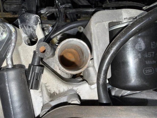 Двигатель к SsangYong Korando, 2002 г.