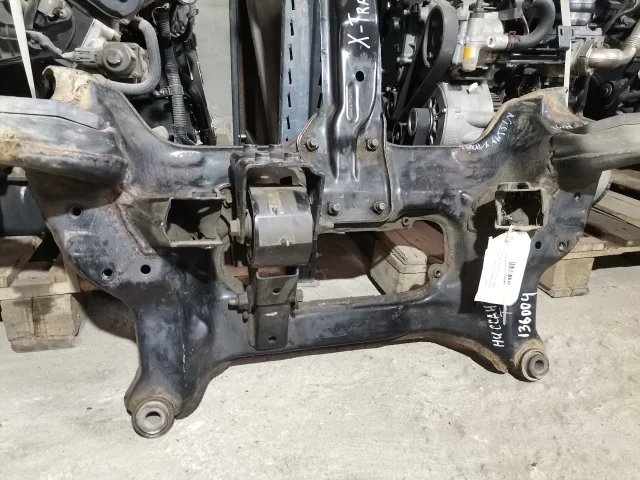 Балка подвески передняя (подрамник) к Nissan X-Trail, 2006 г.