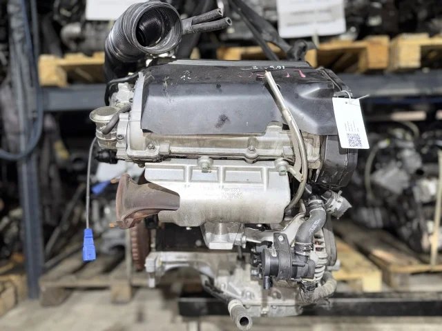 Двигатель к Audi A4, 2003 г.