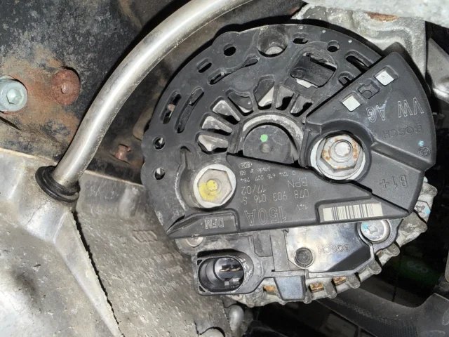 Двигатель к Audi A4, 2003 г.