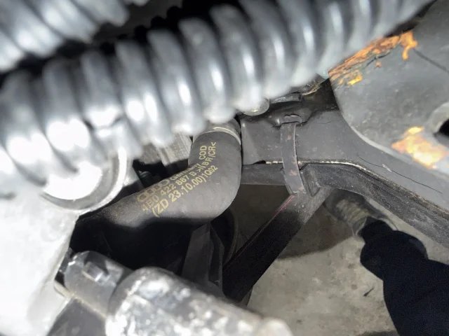 Двигатель к Audi A4, 2003 г.