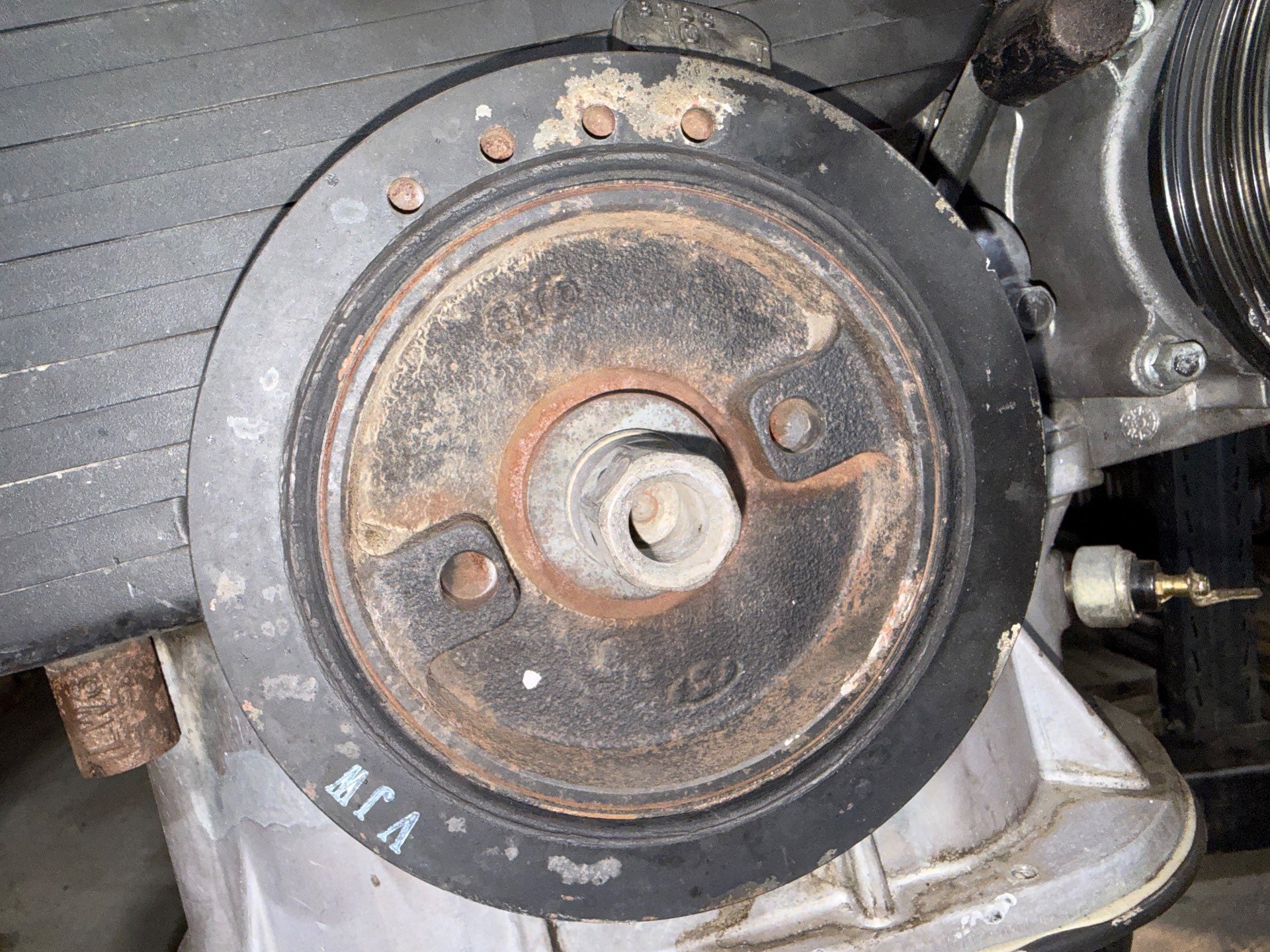 Двигатель к Hyundai XG, 2001 г.